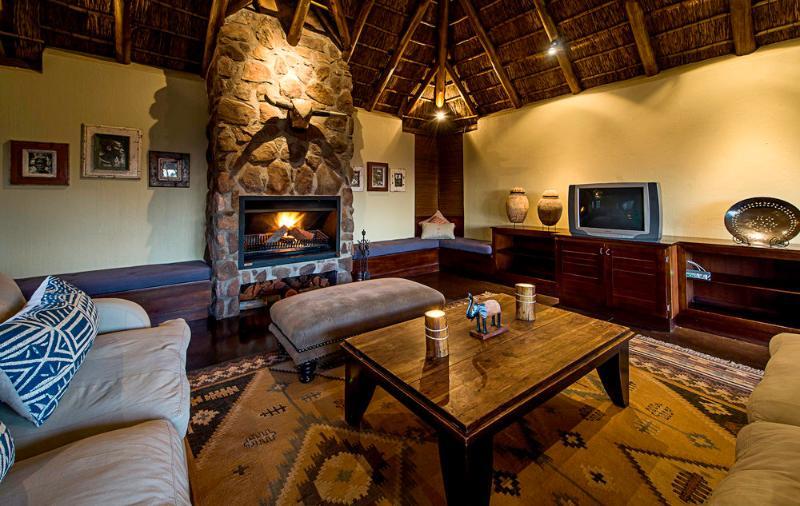 Tshwene Lodge Vaalwater Esterno foto